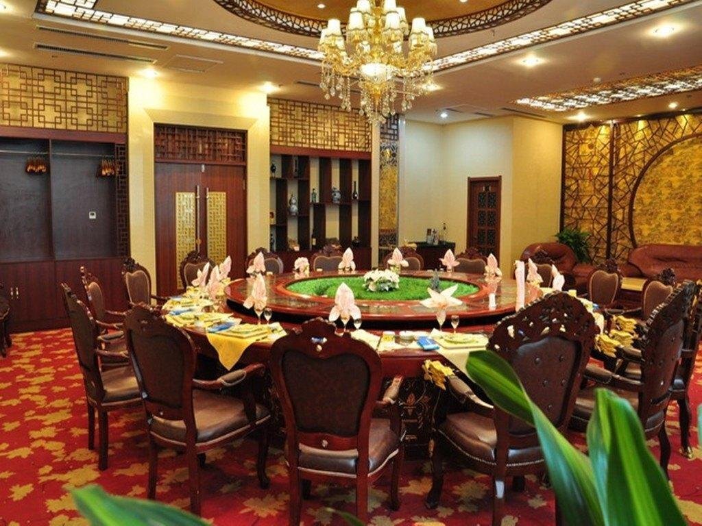 Цзинин: 金乡海川大酒店