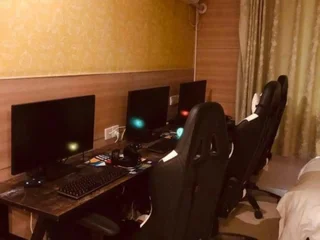 Ичан: Lucky 7 Inn (Lvluo)