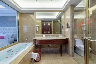Чжуншань: yinquan hotel