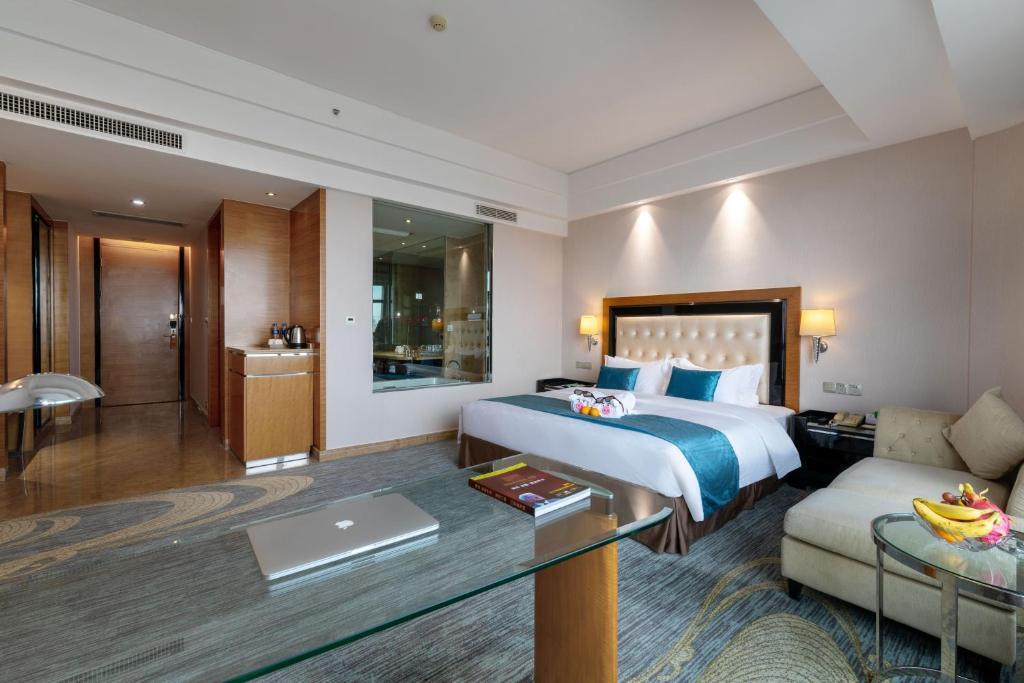 Чжуншань: yinquan hotel