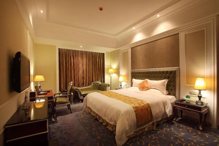 Чжуншань: yinquan hotel