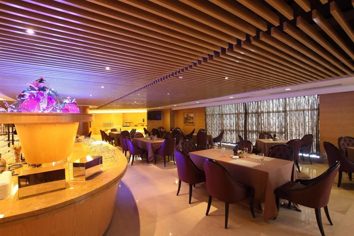Чжуншань: yinquan hotel