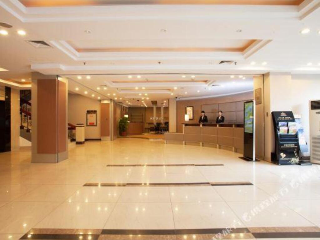 Шэньян: Dongxu Hotel