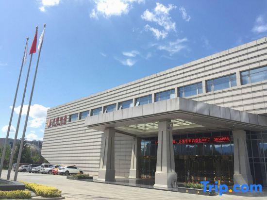 Баоцзи: Jianguo Hotel