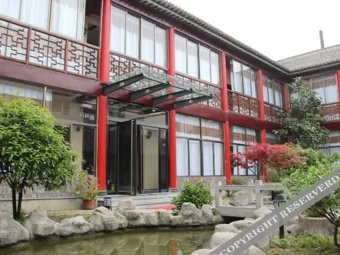 Цзаочжуан: Zhuang Hu Cun Hotel
