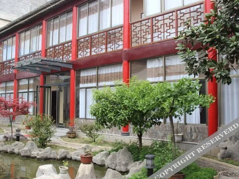 Цзаочжуан: Zhuang Hu Cun Hotel