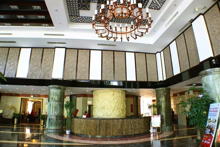 Шаогуань: Shaoguan Longyuan Hotel