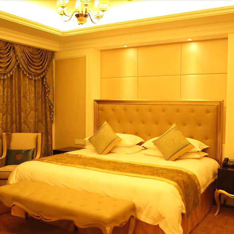 Цзясинь: Jiayuan Yuanshun Venice Hotel