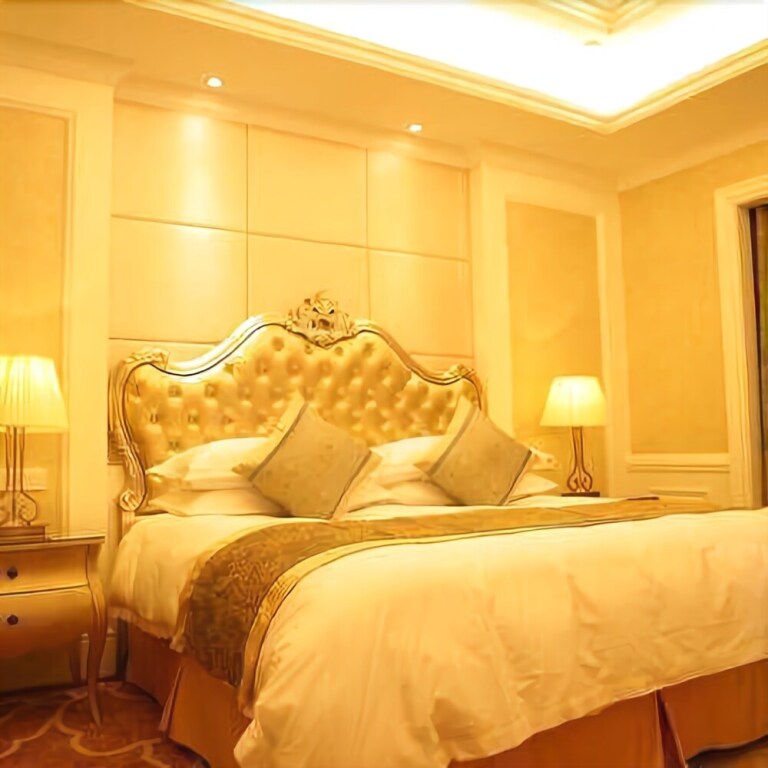 Цзясинь: Jiayuan Yuanshun Venice Hotel