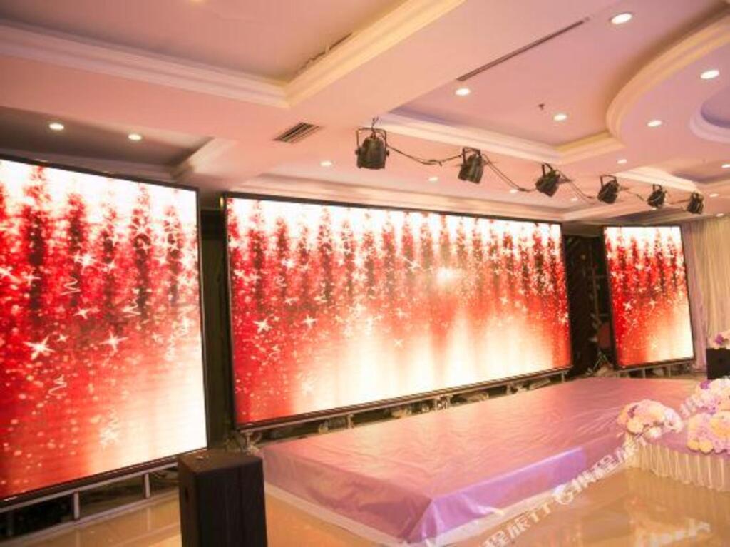 Шэньян: Guoxing Hotel