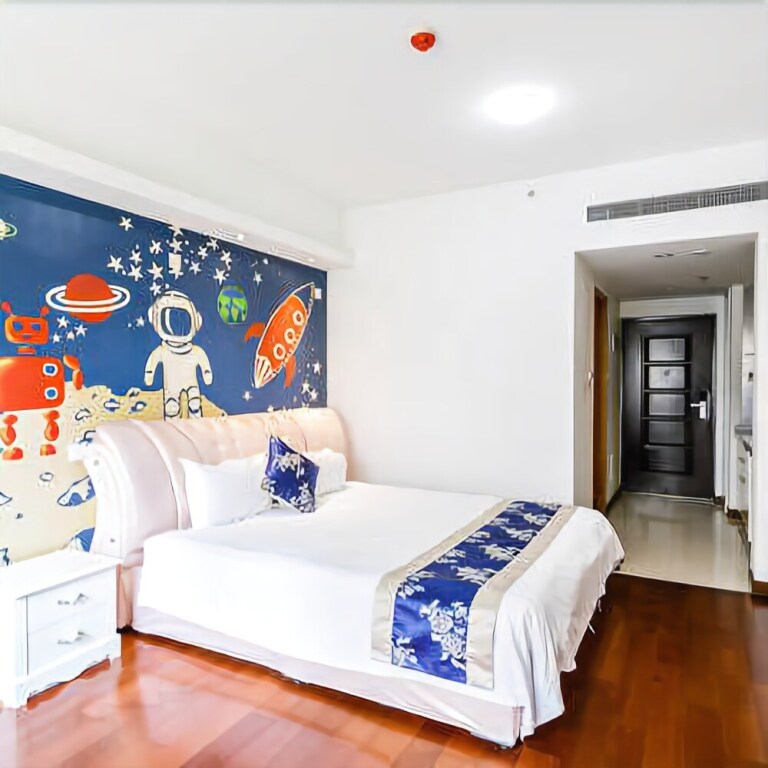 Циндао: Qingdao Haizhijie Holiday Hotel