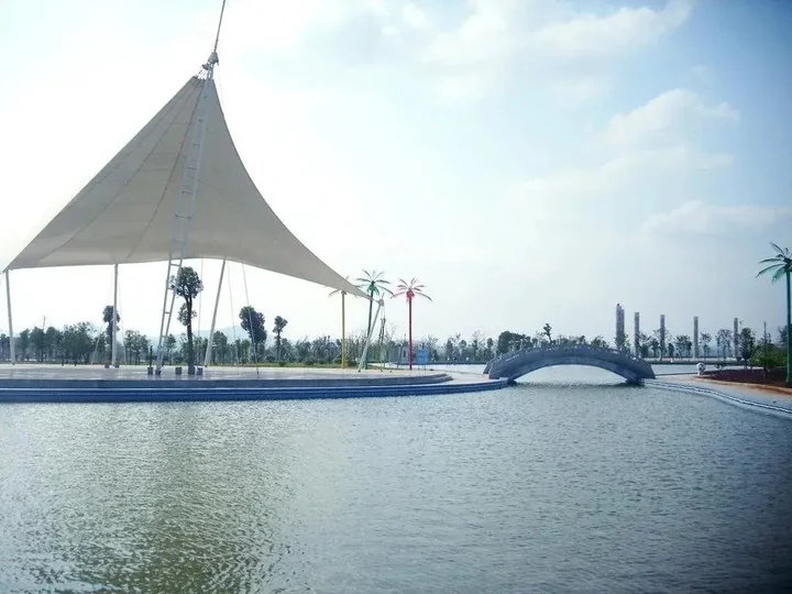 Юнчжоу: Xinli Hotel