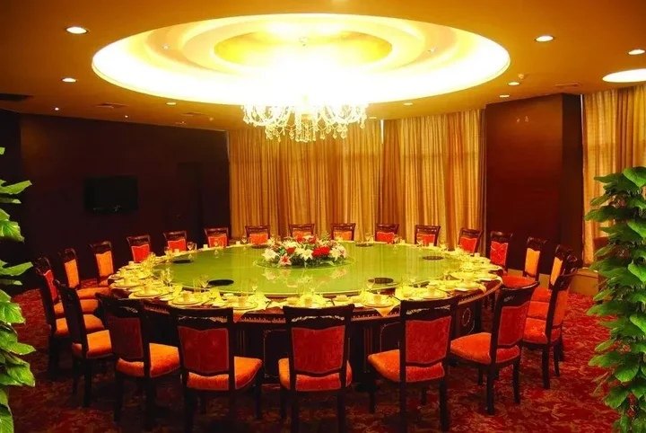 Юнчжоу: Xinli Hotel