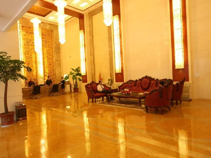 Чжаотун: Qingtian Hotel