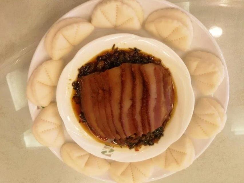 Цюйцзин: 曲靖翠峰大酒店