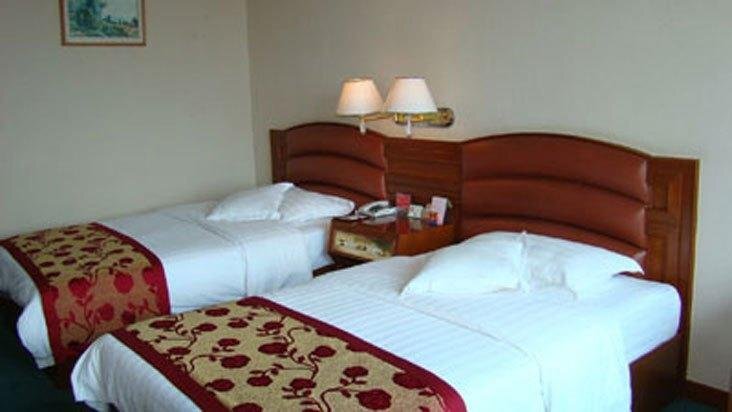 Цюйцзин: Stone Forest International Hotel