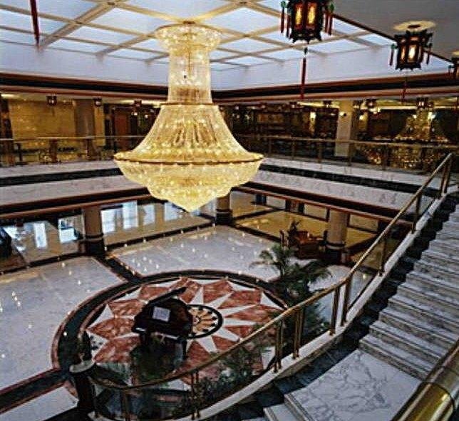 Цюйцзин: Stone Forest International Hotel