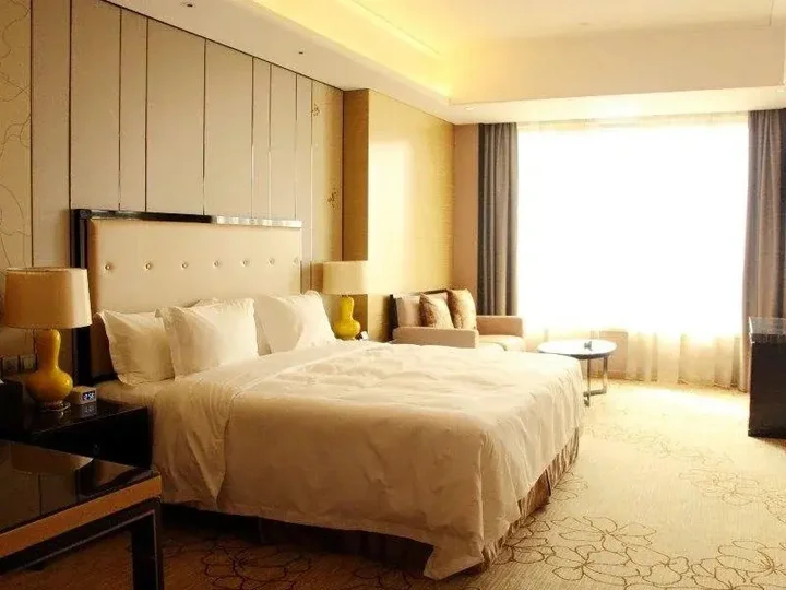 Уху: Grand Square Hotel Wuhu