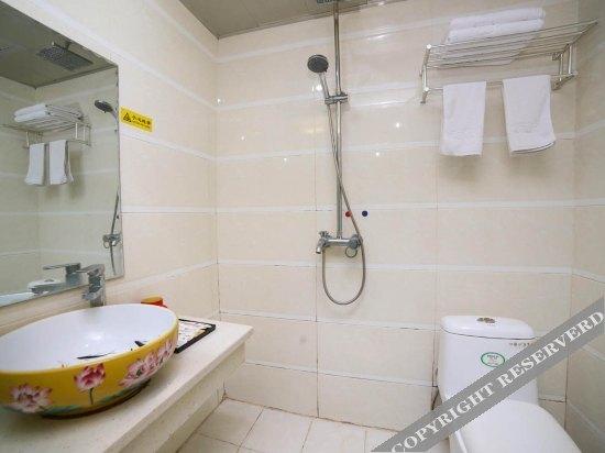 Ичан: Lijin Express Holiday Hotel