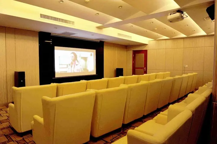 Наньпин: Ramada Plaza Shaowu