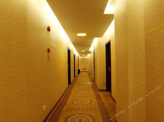 Шанграо: Monica Business Hotel