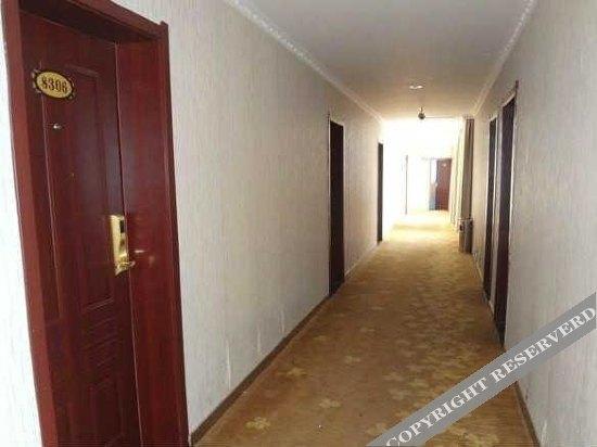 Ичан: Jindi Business Hotel