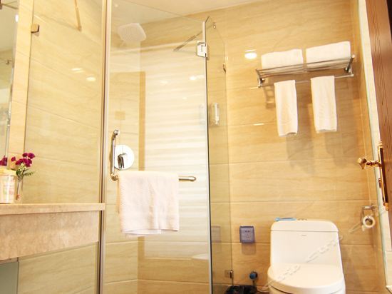 Инкоу: Haiyun Hot Spring Holiday Hotel