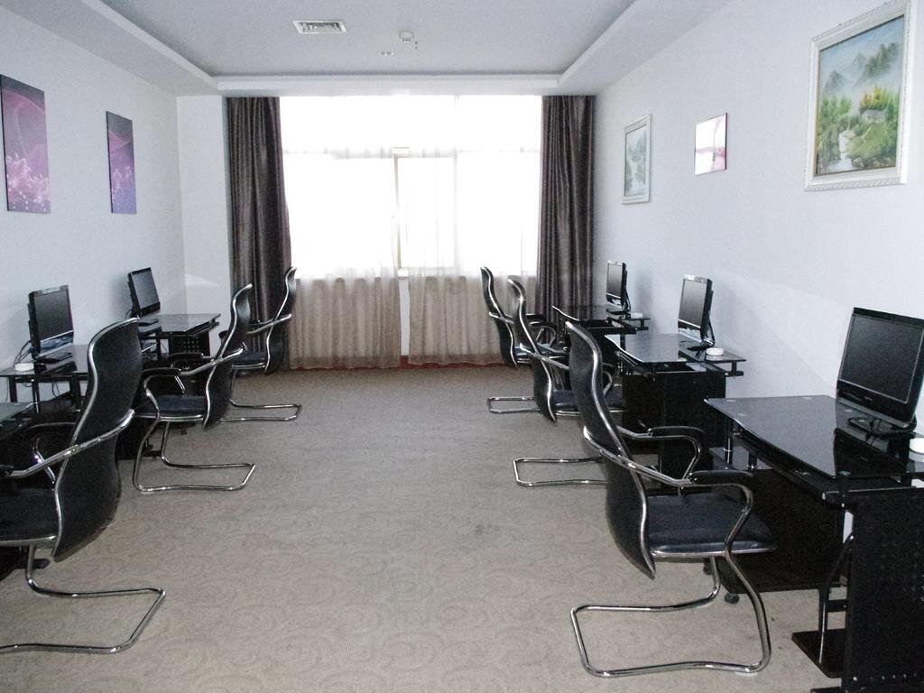 Шицзуйшань: Nanshahai Ecological Hotel