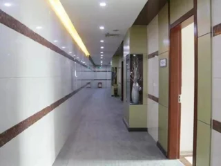 Яньчэн: Jinzhu Business Hotel