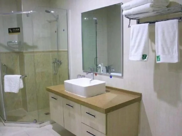 Яньчэн: Jinzhu Business Hotel