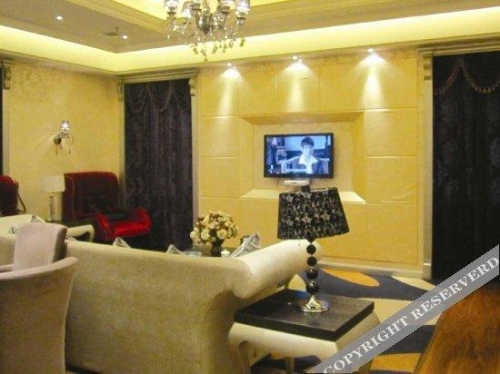 Хэган: Yu Long Hotel