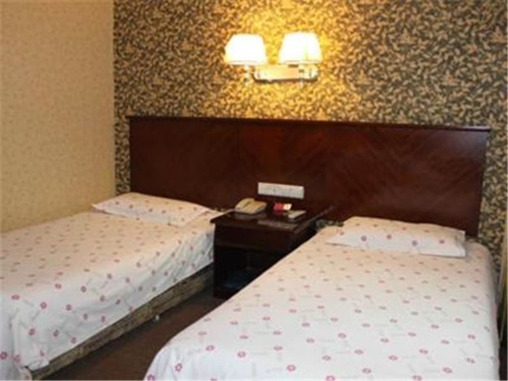 Ичан: Yichang Jingling Hotel