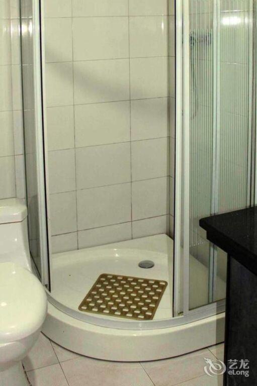 Ичан: Yichang Jingling Hotel