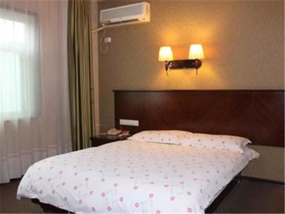 Ичан: Yichang Jingling Hotel