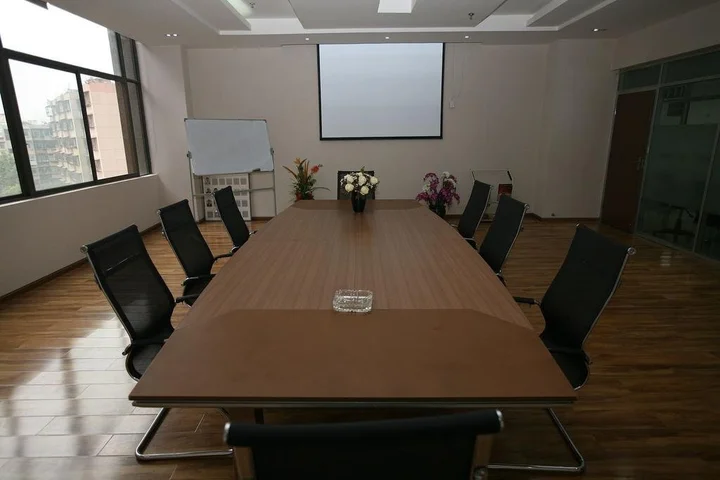 Цюйцзин: Yicheng Express Business Hotel