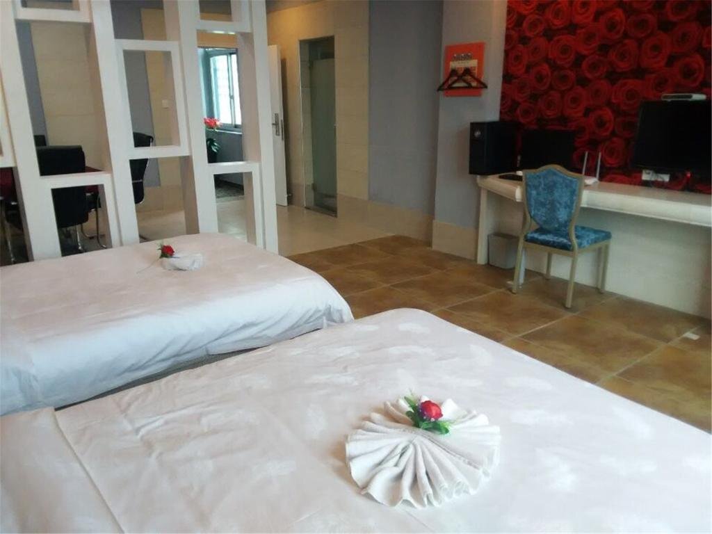 Ичан: Xinshidai Business Hotel