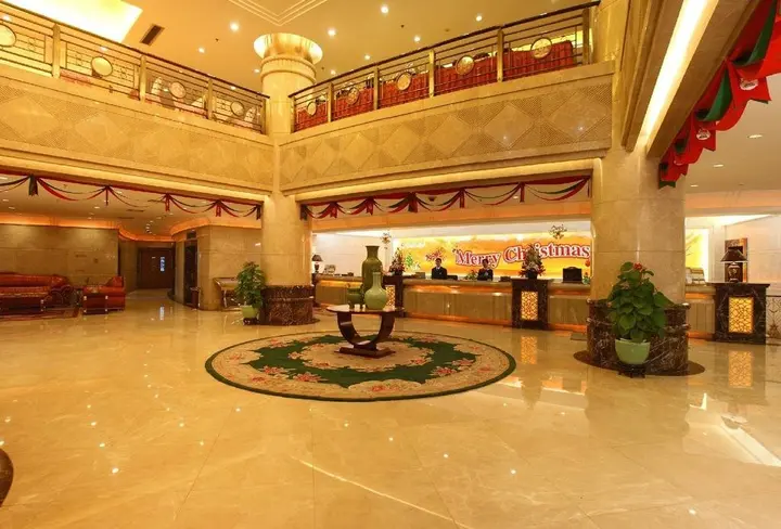 Лишуй: Longquan Sunny Hotel