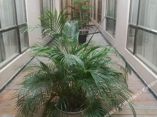 Дунгуань: Berlin Holiday Hotel