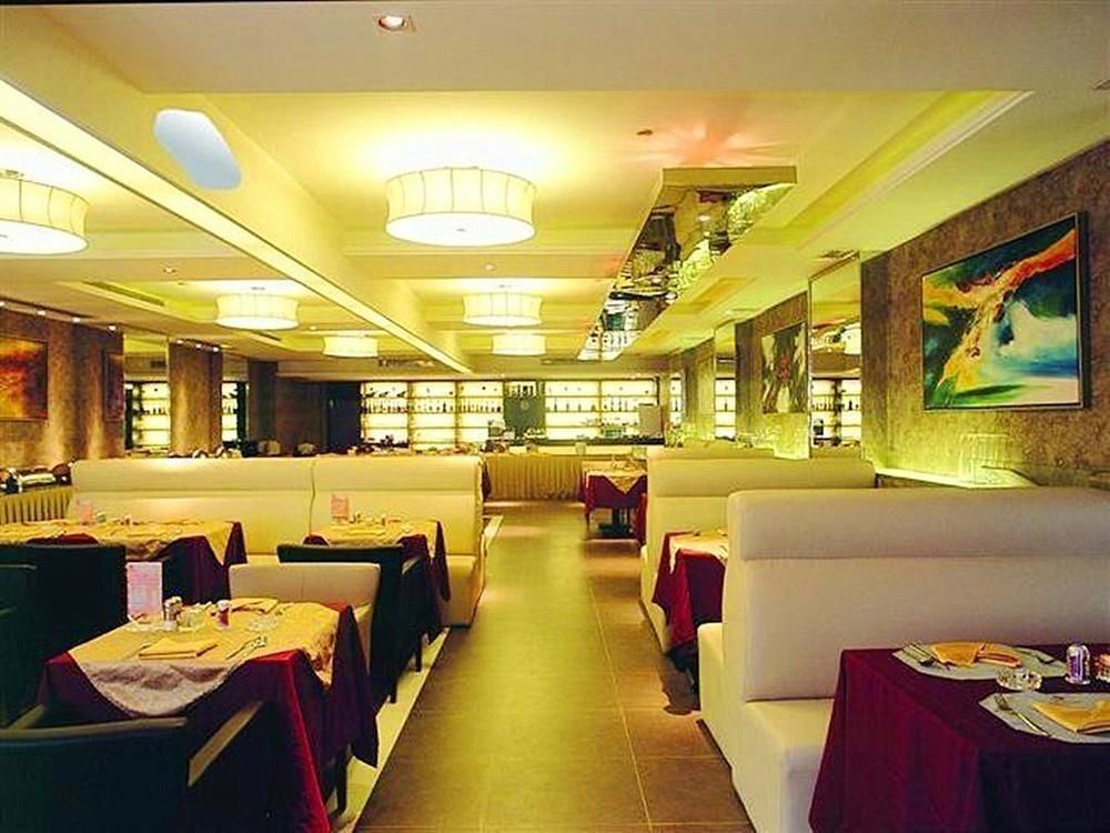 Дунгуань: Berlin Holiday Hotel