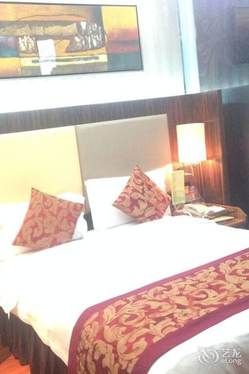 Дунгуань: Berlin Holiday Hotel