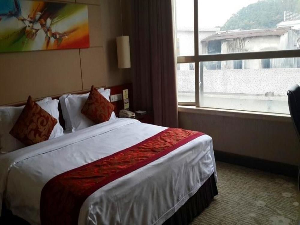 Дунгуань: Berlin Holiday Hotel