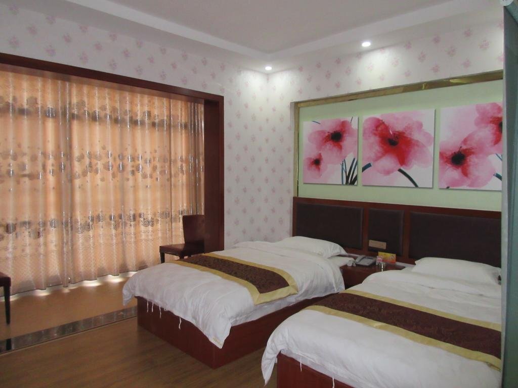 Хуанган: Junhao Business Hotel