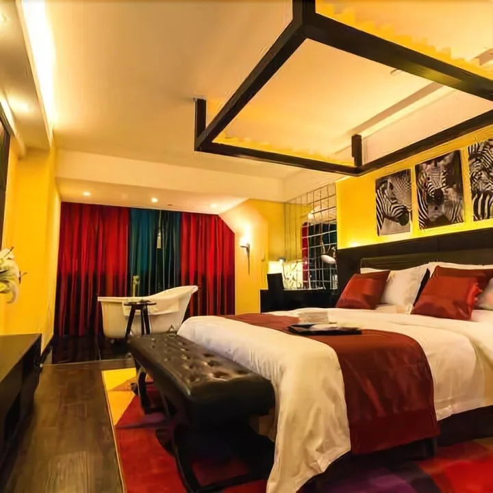 Лоян: Teya Hotel
