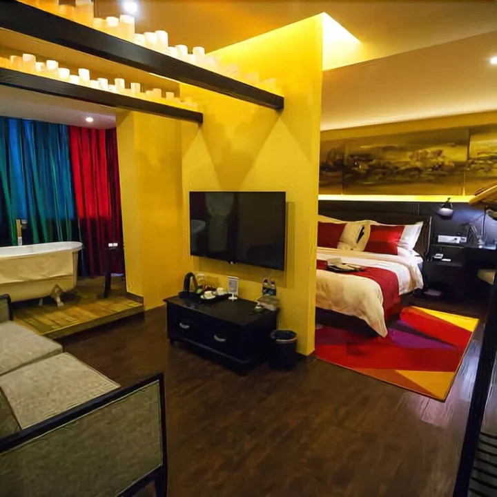 Лоян: Teya Hotel