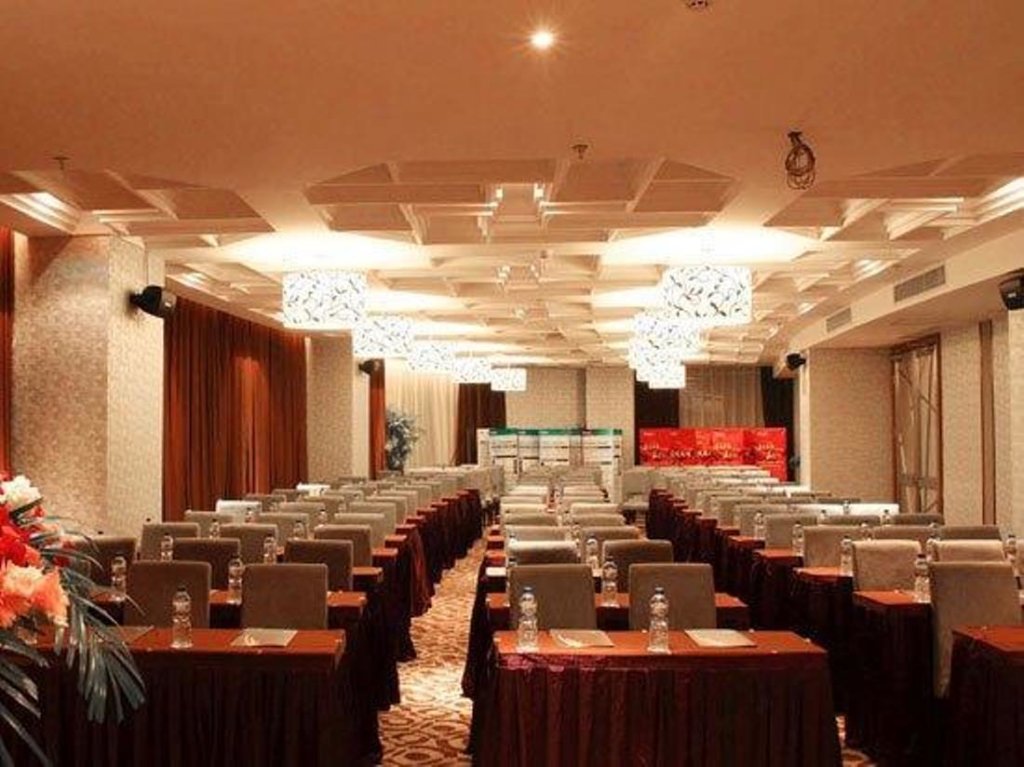 Ухань: Wuhan Zhuo Yue Holiday Hotel