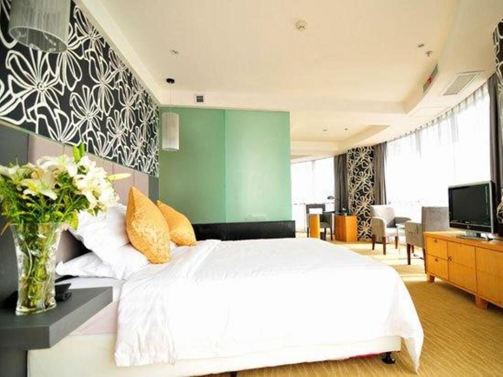 Ухань: Wuhan Zhuo Yue Holiday Hotel