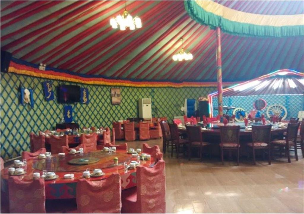 Чжанцзякоу: Chongli Saiwai Menggu Camp