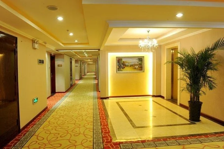 Циньхуандао: Exceptional Garden Hotel Beidaihe