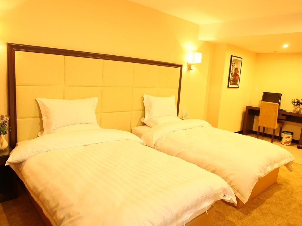 Вэньчжоу: Super 8 Hotel Wenzhou Cangnan Cheng Zhong Lu