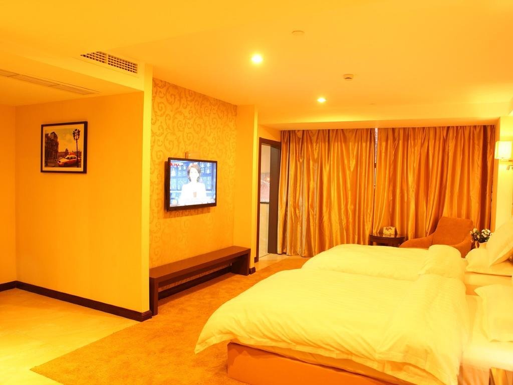 Вэньчжоу: Super 8 Hotel Wenzhou Cangnan Cheng Zhong Lu